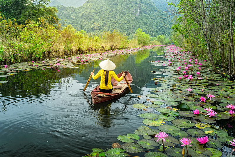 Yen stream on the way to Huong perfume pagoda