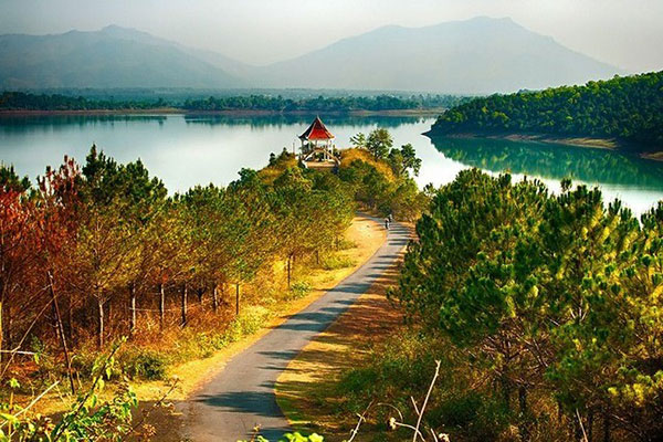 T'nung lake- “blue eyes" of Central Highlands