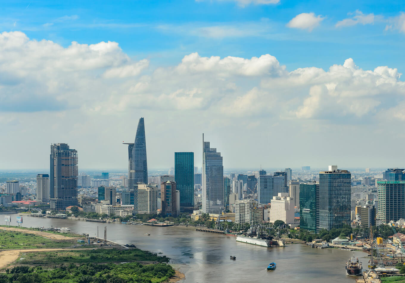 How to Secure Your Vietnam Visa on Arrival from Kuwait - for Travelers