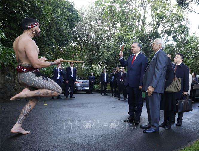 New Zealand Welcomes Vietnam’s Top Leader With Traditional Maori Ceremony